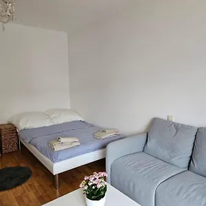  Apartment Sehr Suesse Wohnung. Altstadt Nah.